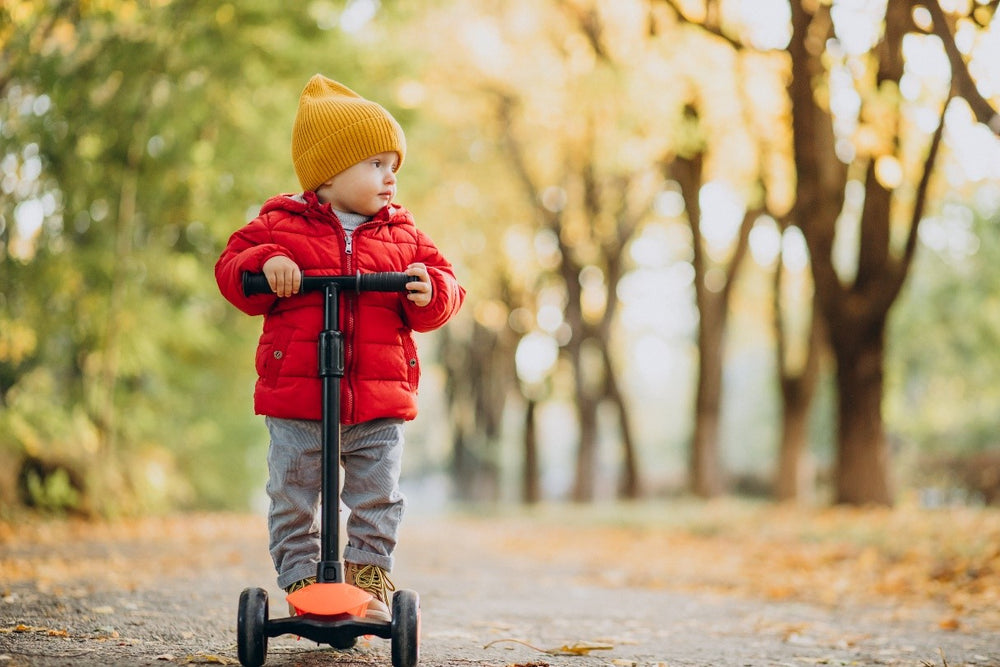 tips for dressing your child for autumn outdoor play