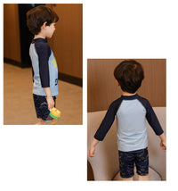 Load image into Gallery viewer, 3 Pieces Set Baby Kid Boys Beach Letters Print T-Shirts Cartoon Shorts And Solid Color Hats Wholesale 220606149
