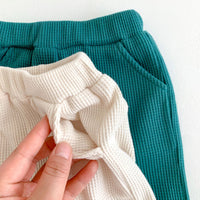 Load image into Gallery viewer, 2 Pieces Set Baby Kid Girls Flower Tops And Solid Color Pants Wholesale 23101916
