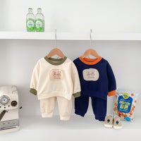 Load image into Gallery viewer, 2 Pieces Set Baby Kid Girls Boys Color-blocking Cartoon Tops And Solid Color Pants Wholesale 23101919
