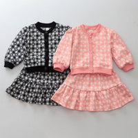 Load image into Gallery viewer, 2 Pieces Set Baby Kid Girls Love heart Print Cardigan And Skirts Wholesale 231130136
