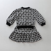 Load image into Gallery viewer, 2 Pieces Set Baby Kid Girls Love heart Print Cardigan And Skirts Wholesale 231130136
