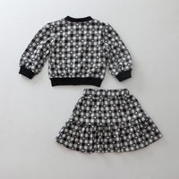 Load image into Gallery viewer, 2 Pieces Set Baby Kid Girls Love heart Print Cardigan And Skirts Wholesale 231130136
