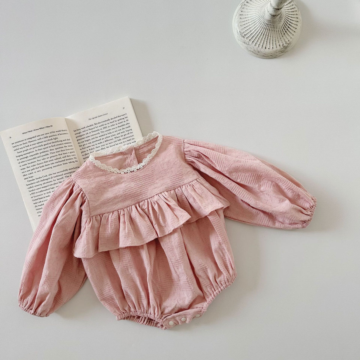 Baby Girls Solid Color Rompers Wholesale 240301112
