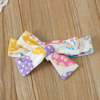 Load image into Gallery viewer, 2 Pieces Set Baby Girls Letters Tops And Cartoon Shorts Wholesale 24030168
