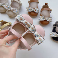 Load image into Gallery viewer, Baby Girls Solid Color Bow Shoes Wholesale 240409173
