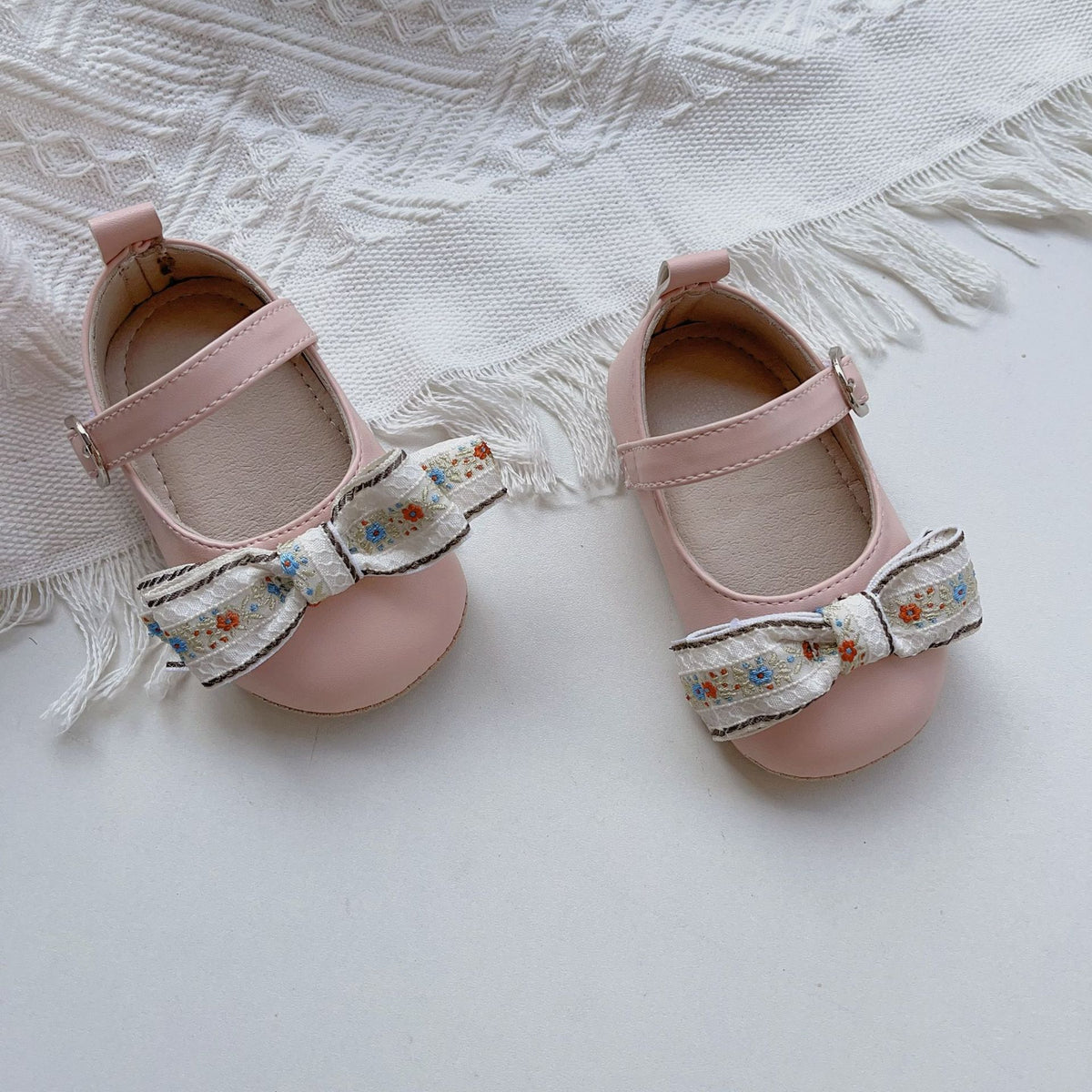 Baby Girls Solid Color Bow Shoes Wholesale 240409173