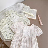 Load image into Gallery viewer, Baby Girls Flower Print Rompers Wholesale 240409215
