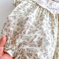 Load image into Gallery viewer, Baby Girls Flower Rompers Wholesale 240409267
