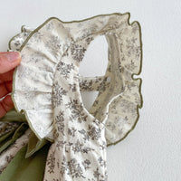 Load image into Gallery viewer, Baby Girls Flower Bow Print Rompers Wholesale 240802153
