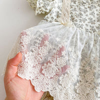 Load image into Gallery viewer, Baby Girls Flower Rompers Wholesale 240802156
