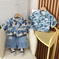 Load image into Gallery viewer, 2 Pieces Set Baby Kid Boys Color-blocking Shirts And Solid Color Shorts Wholesale 25040363
