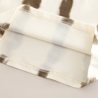 Load image into Gallery viewer, 2 Pieces Set Baby Kid Boys Letters Color-blocking Tops And Solid Color Shorts Wholesale 25040372
