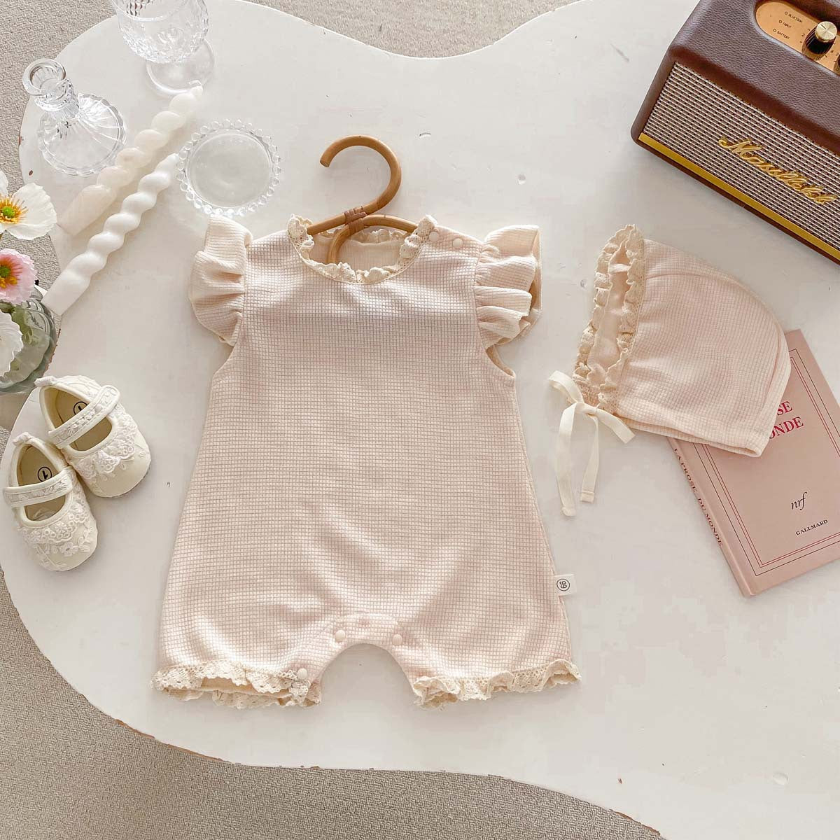 Baby Girls Solid Color Rompers Wholesale 25060432