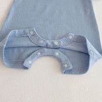 Load image into Gallery viewer, Baby Girls Boys Solid Color Muslin&amp;Ribbed Rompers Wholesale 25060451
