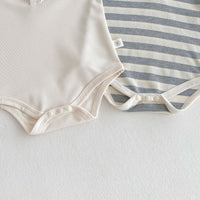 Load image into Gallery viewer, Baby Boys Solid Color Striped Color-blocking Rompers Wholesale 25060457
