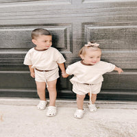 Load image into Gallery viewer, 2 Pieces Set Baby Kid Girls Boys Color-blocking T-Shirts And Shorts Wholesale 250708153
