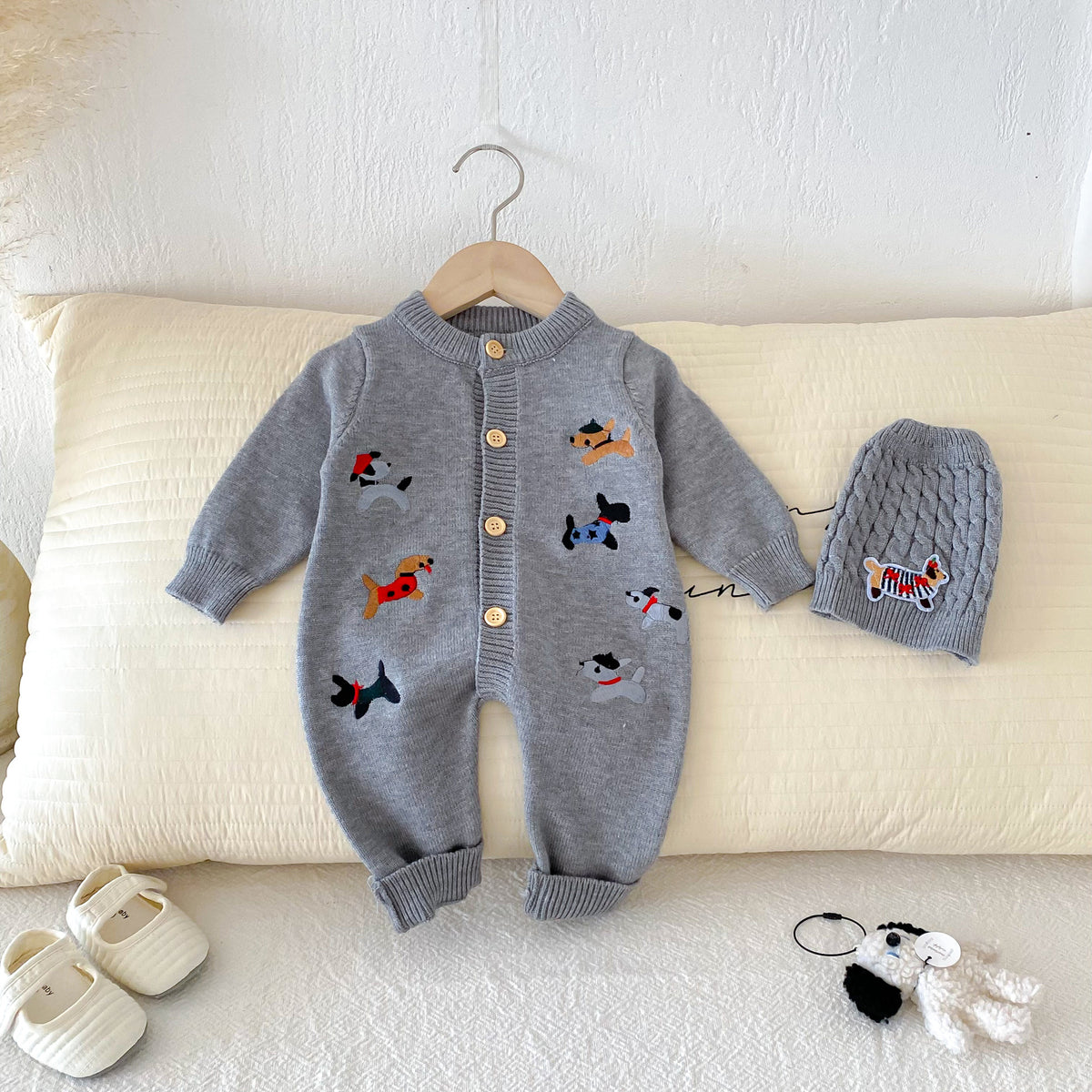 Baby Girls Boys Animals Embroidered Jumpsuits Wholesale 25092210