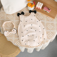 Load image into Gallery viewer, Baby Girls Solid Color Love heart Rompers Wholesale 26030925
