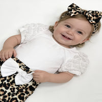 Load image into Gallery viewer, 3 Pieces Set Baby Kid Girls Solid Color Tops Leopard Bow Pants And Headwear Wholesale 26040213
