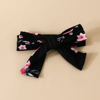 Load image into Gallery viewer, 2 Pieces Set Baby Girls Letters Print Rompers And Flower Shorts Wholesale 20240407
