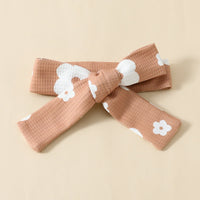 Load image into Gallery viewer, 2 Pieces Set Baby Girls Flower Print Tank Tops And Shorts Wholesale 20240413
