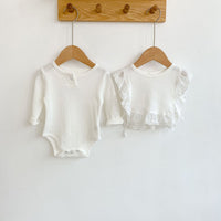Load image into Gallery viewer, 2 Pieces Set Baby Girls Solid Color Muslin&amp;Ribbed Vests Waistcoats And Lace Rompers Wholesale 211116249
