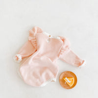 Load image into Gallery viewer, Baby Girls Color-blocking Bow Crochet Rompers Wholesale 211116425
