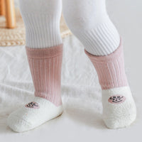Load image into Gallery viewer, Unisex Color-blocking Cartoon Accessories Socks Wholesale 21112286
