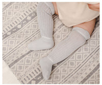 Load image into Gallery viewer, Baby Girls Solid Color Spanish Accessories Socks Wholesale 22030237
