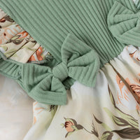 Load image into Gallery viewer, Baby Girls Flower Bow Print Rompers Wholesale 220315184
