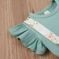 Load image into Gallery viewer, 3 Pieces Set Baby Girls Solid Color Muslin&amp;Ribbed Print Tops Flower Rompers And Bow Headwear Wholesale 220315197
