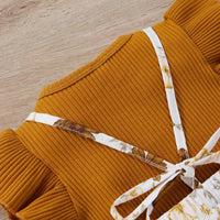 Load image into Gallery viewer, 3 Pieces Set Baby Girls Flower Print Skirts Solid Color Muslin&amp;Ribbed Tops And Headwear Wholesale 220315300
