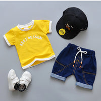 Load image into Gallery viewer, 2 Pieces Set Baby Kid Boys Letters Color-blocking T-Shirts And Solid Color Shorts Wholesale 22031704
