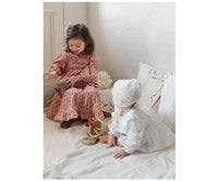 Load image into Gallery viewer, Baby Girls Solid Color Embroidered Rompers Wholesale 220322314
