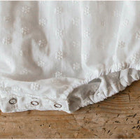 Load image into Gallery viewer, Baby Girls Solid Color Embroidered Rompers Wholesale 220322314
