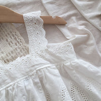 Load image into Gallery viewer, Baby Kid Girls Solid Color Lace Tank Tops Wholesale 220328169
