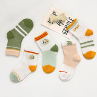 Load image into Gallery viewer, Girls Boys Letters Color-blocking Cartoon Print Accessories Socks Wholesale 220328223
