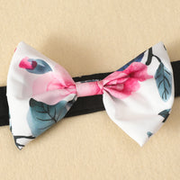 Load image into Gallery viewer, 3 Pieces Set Baby Girls Solid Color Muslin&amp;Ribbed Print Rompers Flower Dresses And Bow Headwear Wholesale 220402280
