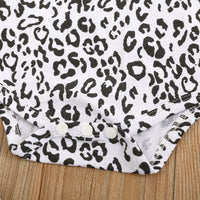 Load image into Gallery viewer, 3 Pieces Set Baby Girls Leopard Rompers And Solid Color Skirts Bow Headwear Wholesale 220407154
