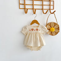 Load image into Gallery viewer, 2 Pieces Set Baby Kid Girls Flower Lace Embroidered Tops And Shorts Wholesale 220418549
