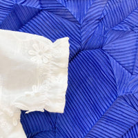 Load image into Gallery viewer, Baby Kid Girls Solid Color Flower Embroidered Rompers Wholesale 220422138
