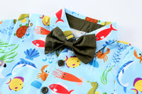Load image into Gallery viewer, 2 Pieces Set Baby Kid Boys Cartoon Bow Print Shirts And Solid Color Shorts Wholesale 220425146
