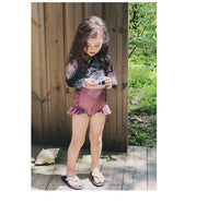 Load image into Gallery viewer, 3 Pieces Set Baby Kid Girls Beach Letters Flower Print Tops And Plant Shorts And Hats Swimwears Wholesale 22042918
