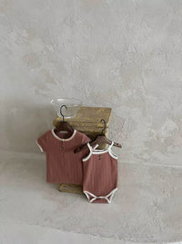 Load image into Gallery viewer, Baby Unisex Solid Color Rompers Wholesale 220505523
