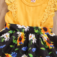 Load image into Gallery viewer, Baby Girls Color-blocking Flower Print Rompers Wholesale 220510189
