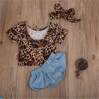 Load image into Gallery viewer, 3 Pieces Set Baby Girls Leopard Tops Solid Color Shorts And Bow Headwear Wholesale 220510206
