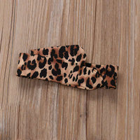 Load image into Gallery viewer, 3 Pieces Set Baby Girls Leopard Tops Solid Color Shorts And Bow Headwear Wholesale 220510206

