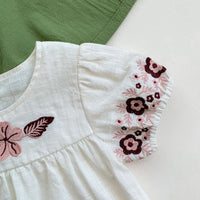 Load image into Gallery viewer, 2 Pieces Set Baby Kid Girls Embroidered T-Shirts And Checked Shorts Wholesale 220513274
