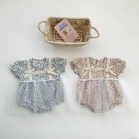Load image into Gallery viewer, Baby Girls Flower Bow Lace Print Rompers Wholesale 220513284

